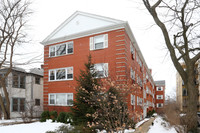 2145 Ridge Ave in Evanston, IL - Foto de edificio - Building Photo