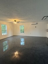 5314 East Ave in Morrisville, MO - Building Photo - Building Photo