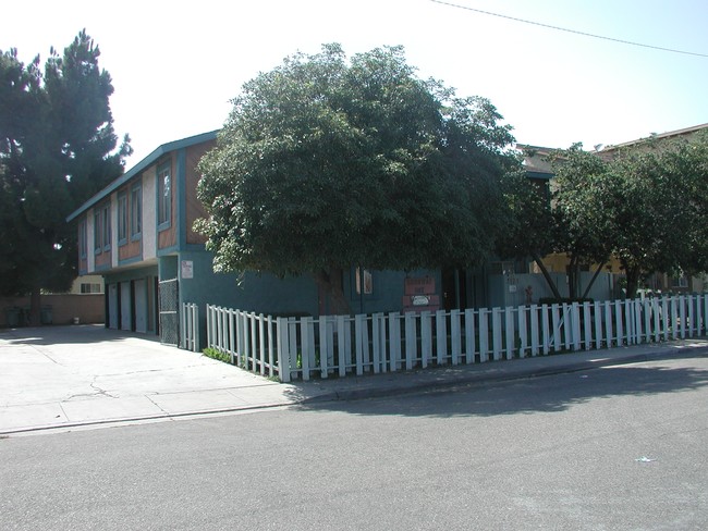 Rodaway Bay in Oxnard, CA - Foto de edificio - Building Photo