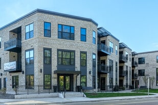 The River House in Mendota, MN - Building Photo