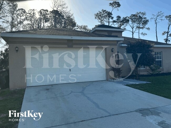 property at 3958 N Chamberlain Blvd