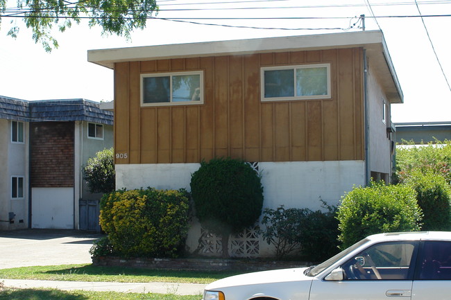 905 Liberty St in El Cerrito, CA - Building Photo - Building Photo