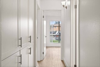 ALTA in El Cajon, CA - Foto de edificio - Building Photo