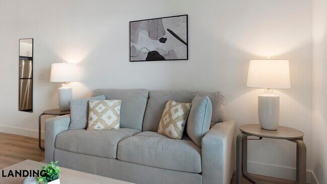 10670 Jake Jabs Blvd in Longmont, CO - Building Photo - Building Photo