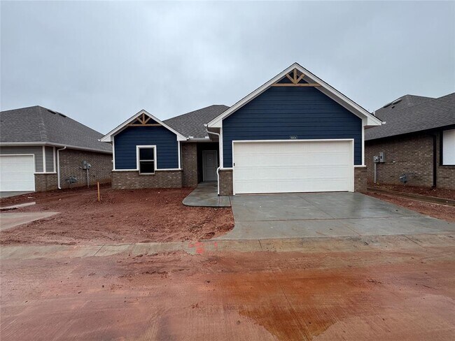 6804 Labelle Dr in Warr Acres, OK - Building Photo - Building Photo