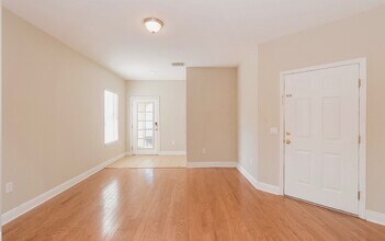 710 Mission Ln in Lancaster, TX - Building Photo - Building Photo