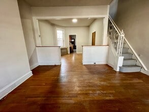 5440 Kingsessing Ave in Philadelphia, PA - Building Photo - Building Photo