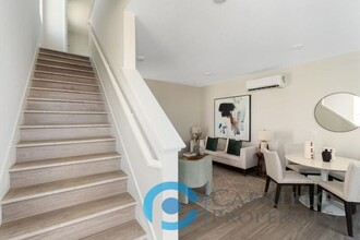 1644 Neptune Ave in San Diego, CA - Building Photo - Building Photo