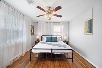 3237 Rosedale St, Unit 4 in Houston, TX - Building Photo - Building Photo