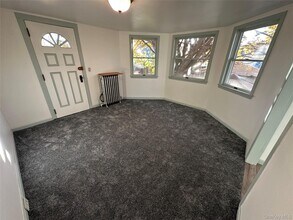 10 Willet St in Florida, NY - Building Photo - Building Photo