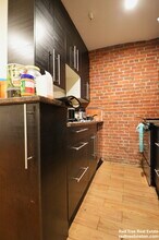 1248 Beacon St in Brookline, MA - Foto de edificio - Building Photo