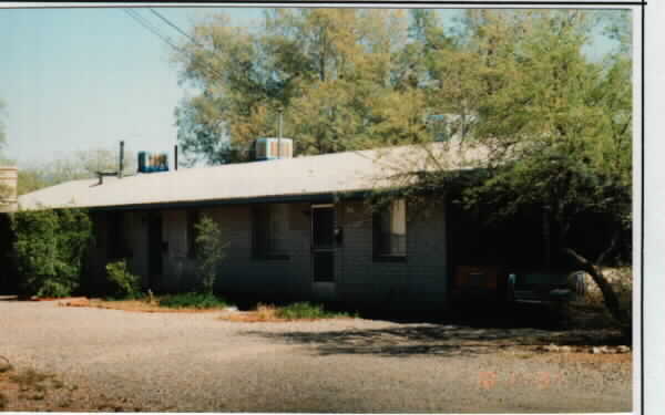 1650-1654 N Winstel Blvd in Tucson, AZ - Building Photo