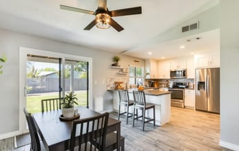 3453 E Libby St in Phoenix, AZ - Building Photo - Building Photo