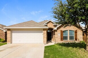 2504 Wakecrest Dr in Fort Worth, TX - Building Photo