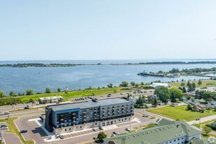 Bluewater Flats in Superior, WI - Building Photo