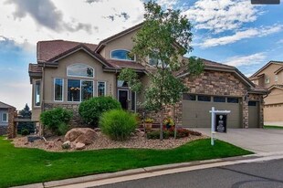 5242 Oak Hollow Dr in Morrison, CO - Building Photo