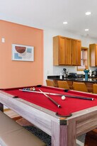 2042 W Pierce Ave in Chicago, IL - Building Photo