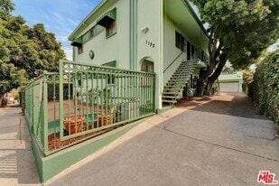 1154 Irolo St in Los Angeles, CA - Building Photo