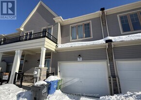 33 MacKenzie St in Southgate, ON - Building Photo