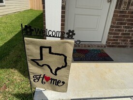 21722 Cottonwood Meadows Trl in Waller, TX - Building Photo