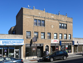 2912-2914 W Devon Ave in Chicago, IL - Building Photo - Building Photo