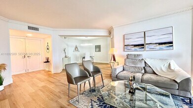 5200 N Ocean Dr in Riviera Beach, FL - Building Photo - Building Photo