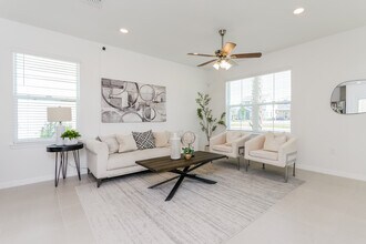 Silverleaf Oaks in Winter Garden, FL - Foto de edificio - Building Photo