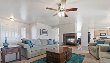 827 E sicily Ct in Meridian, ID - Building Photo - Building Photo