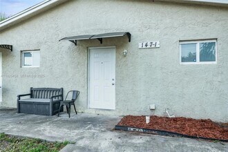 1472 SW 44th Ave, Unit 1 in Fort Lauderdale, FL - Building Photo - Building Photo
