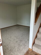 1210 Bunker Hill Ct in Troy, OH - Foto de edificio - Building Photo