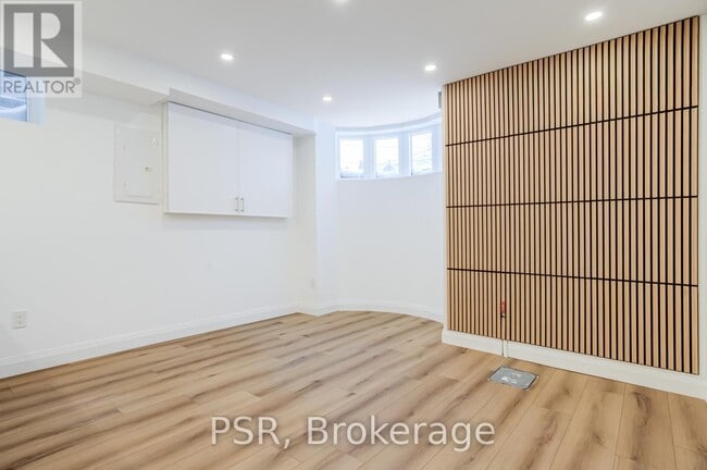 110 Braemar Ave in Toronto, ON - Building Photo - Building Photo