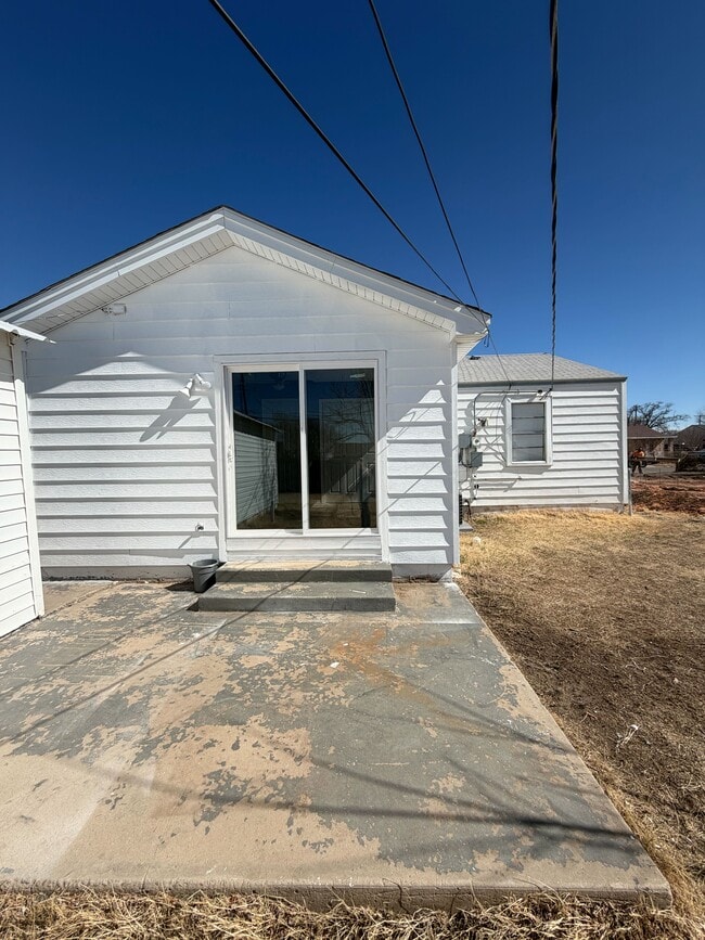 property at 1419 N Arapahoe St