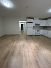 20518-20576 76 Ave in Langley, BC - Building Photo - Building Photo