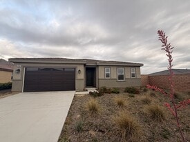 7692 Baerss Rd in Riverside, CA - Building Photo