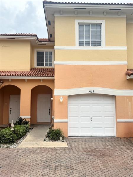5132 SE Mariner Garden Cir in Stuart, FL - Building Photo - Building Photo