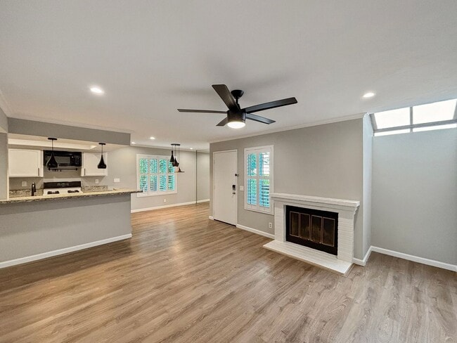 property at 6025 Estelle St