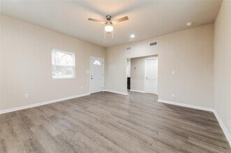 123 S 2nd St in Sanger, TX - Building Photo - Building Photo