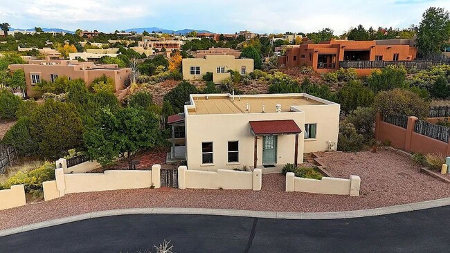 property at 4 Avenida De Las Casas