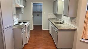 1700 Audra Ln in Denton, TX - Foto de edificio - Building Photo