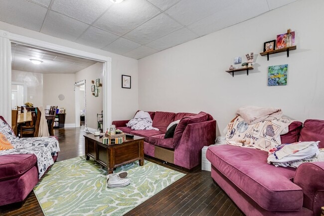 406 Kingsboro St in Pittsburgh, PA - Building Photo - Building Photo