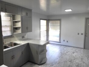 4203 Preston Dr in Wichita Falls, TX - Foto de edificio - Building Photo