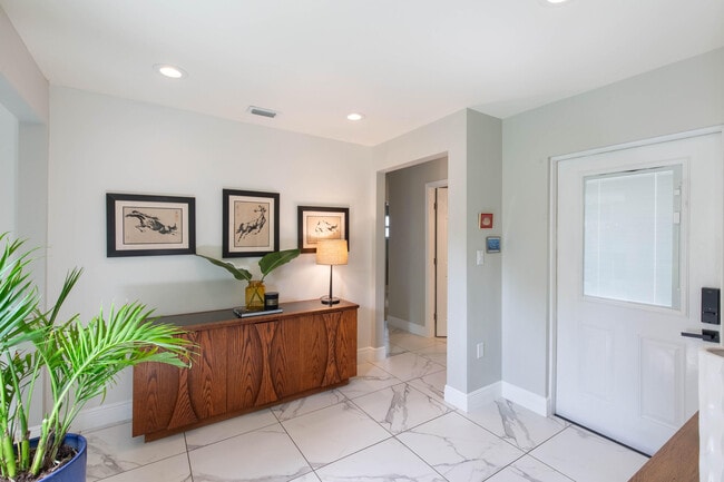 1019 N K St in Lake Worth Beach, FL - Building Photo - Building Photo