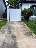 14763 SW 173rd Terrace in Miami, FL - Building Photo