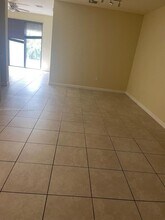 3328 W 91st Terrace in Hialeah, FL - Building Photo - Building Photo