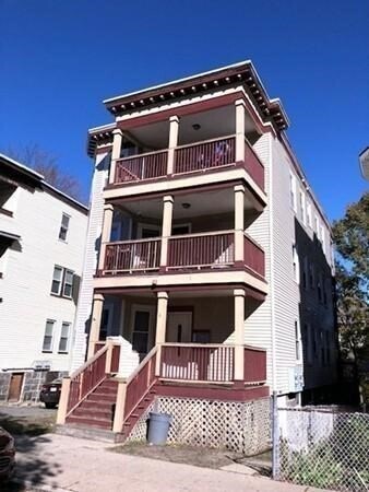 6 Hosmer St in Boston, MA - Building Photo