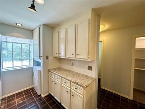 1804 Capital Pkwy in Austin, TX - Building Photo - Building Photo