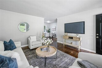 3036 Will Rogers Pl SE, Unit 506 in Atlanta, GA - Foto de edificio - Building Photo