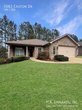 5083 Easton Dr in Tuscaloosa, AL - Building Photo - Building Photo