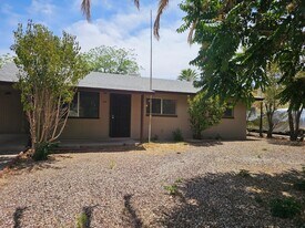 749 Norman Ave in Sierra Vista, AZ - Building Photo