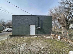 108 W 11th St in Sedalia, MO - Building Photo - Building Photo